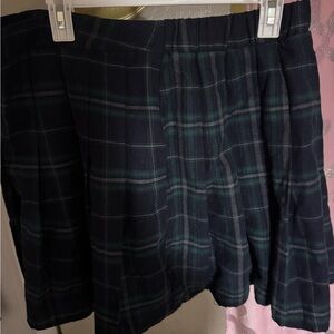 SHEIN Black and Green Plaid A-Line Skirt
